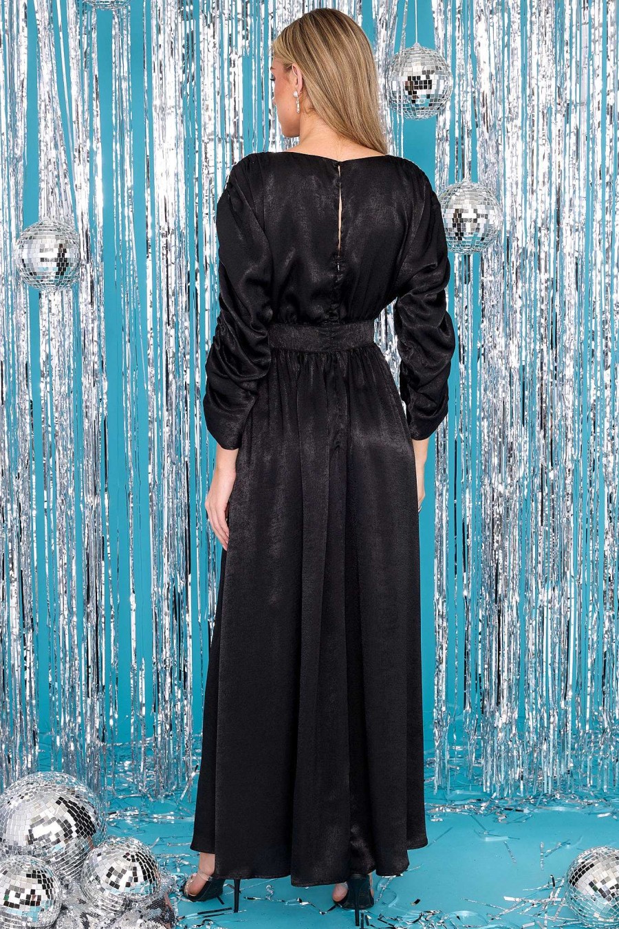 Clothing Aura Maxi Dresses | Searching For The One Maxi Dress Black