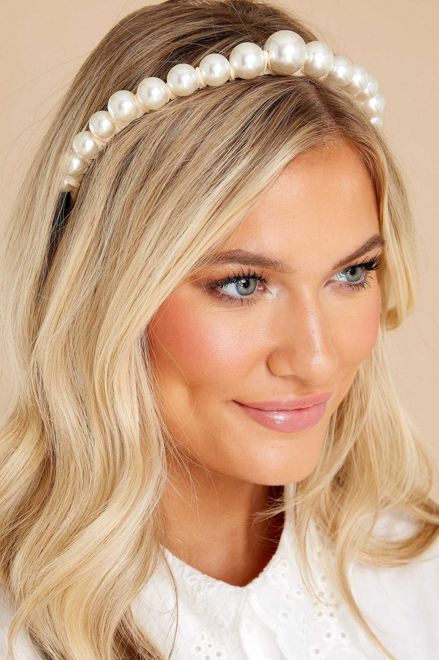 Accessories Red Dress Hair Accessories | Spells Of Time Pearl Headband White