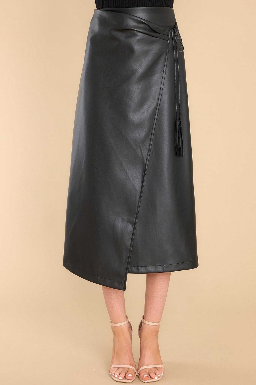 Clothing Red Dress Skirts | Put Me First Faux Leather Skirt Black