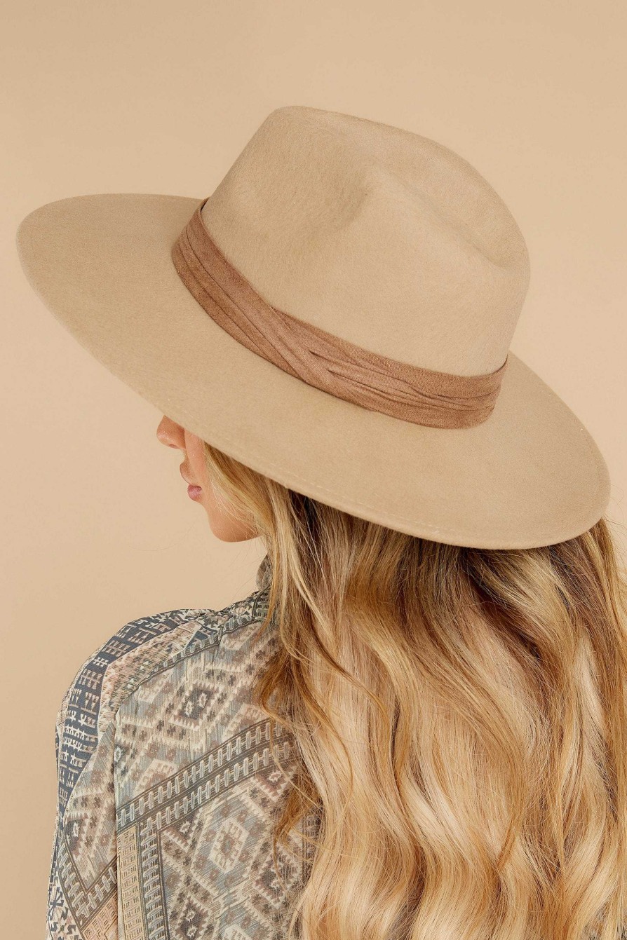 Accessories Red Dress Hats | Profiles Well Hat Beige