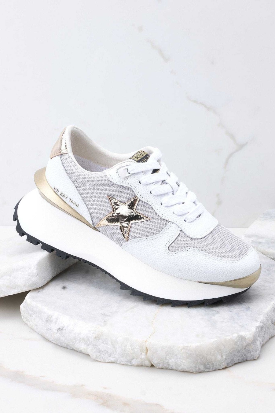 Shoes Vintage Havana Printed Sneakers | Major Pebbled Mesh Sneakers White