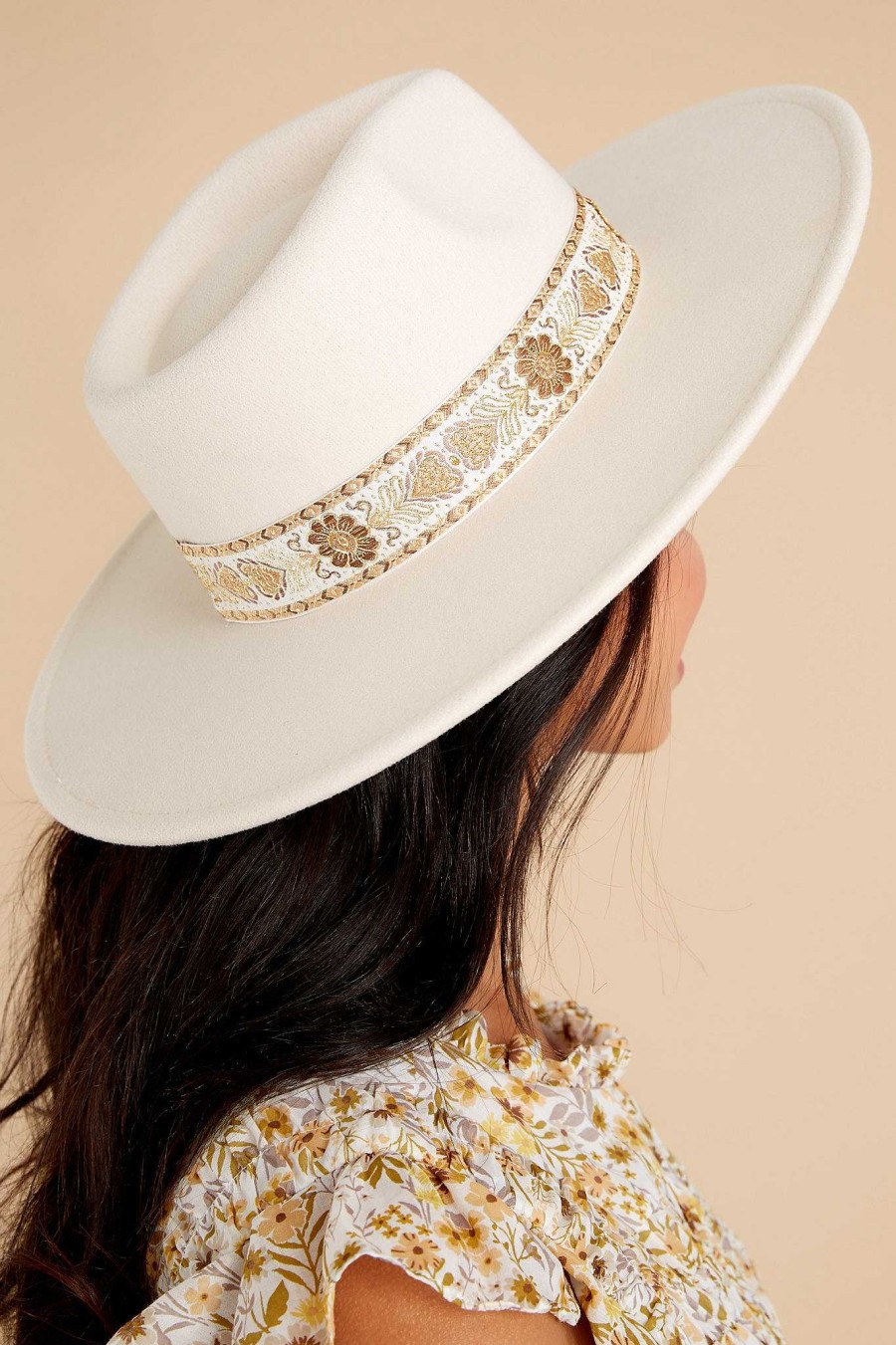 Accessories Red Dress Hats | Look Who'S Trending Hat Bone