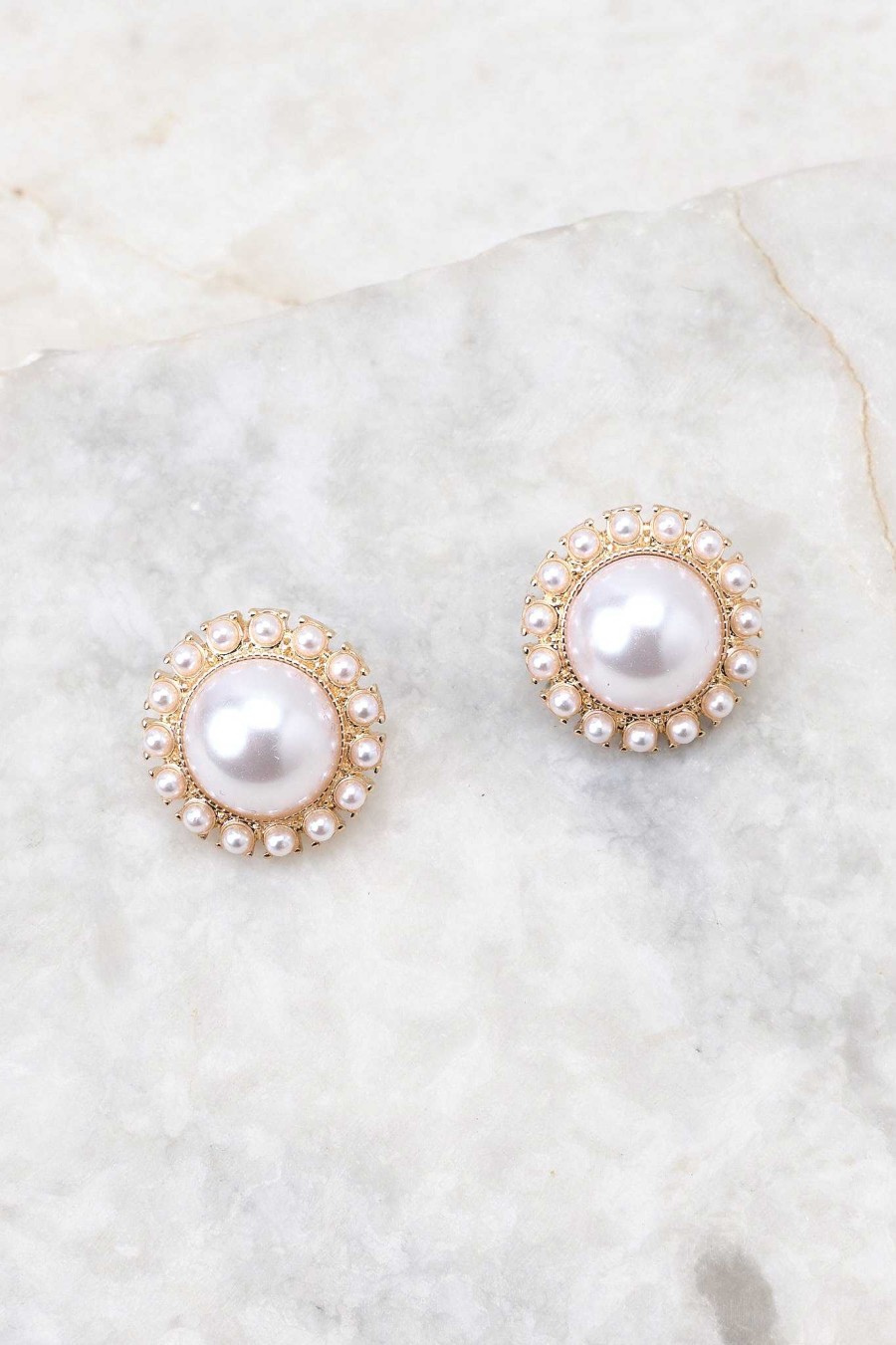 Jewelry Red Dress | Delicate Perfection Pearl Stud Earrings Gold