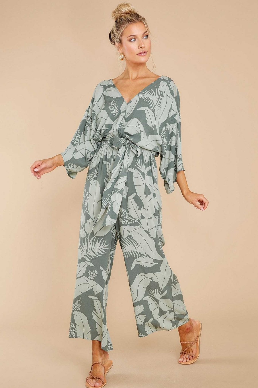 Clothing Red Dress Jumpsuits | Stylish Adventure Leaf Print Jumpsuit Green
