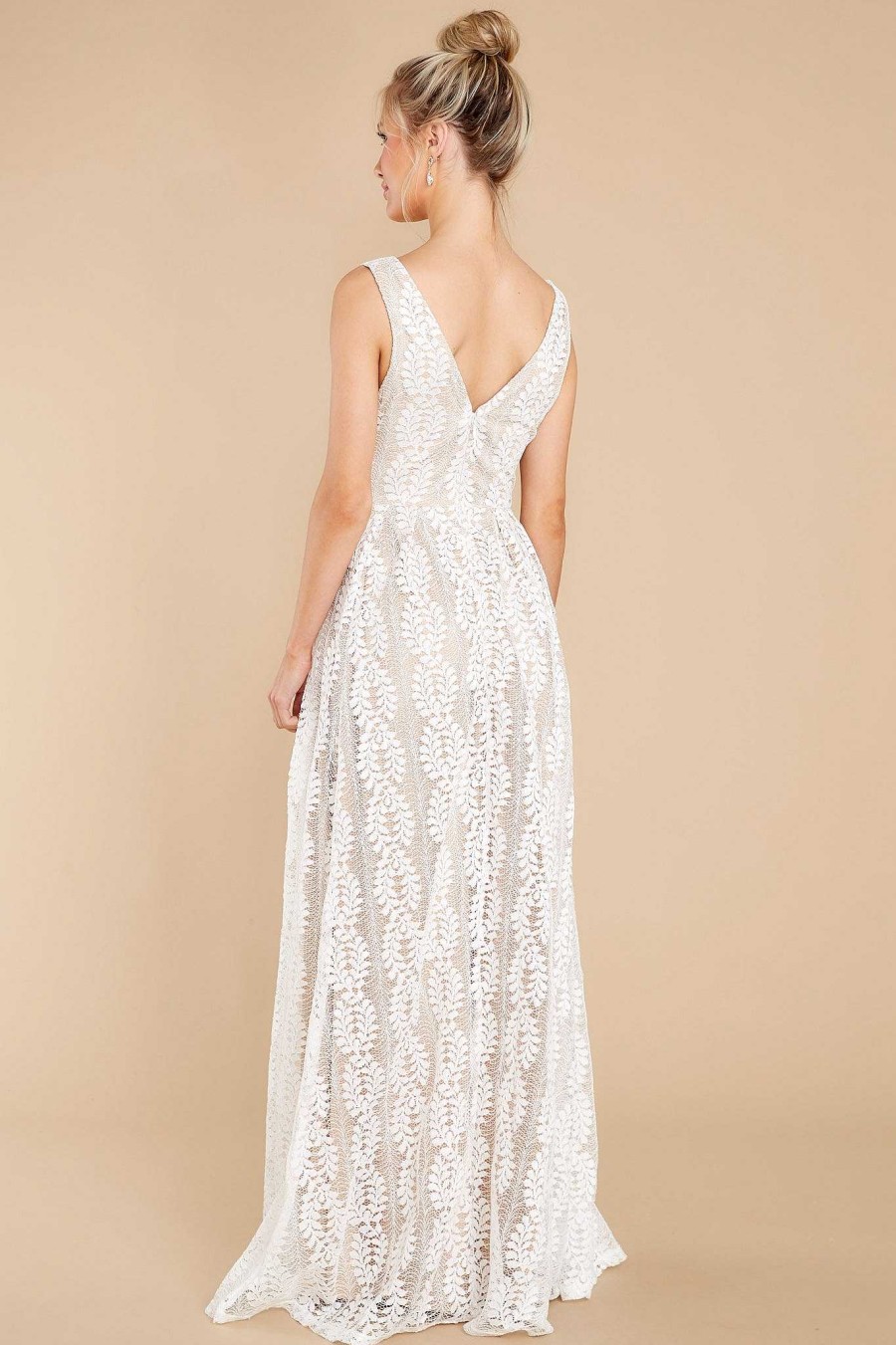 Clothing Aura Maxi Dresses | Mesmerized Glance Lace Maxi Dress White