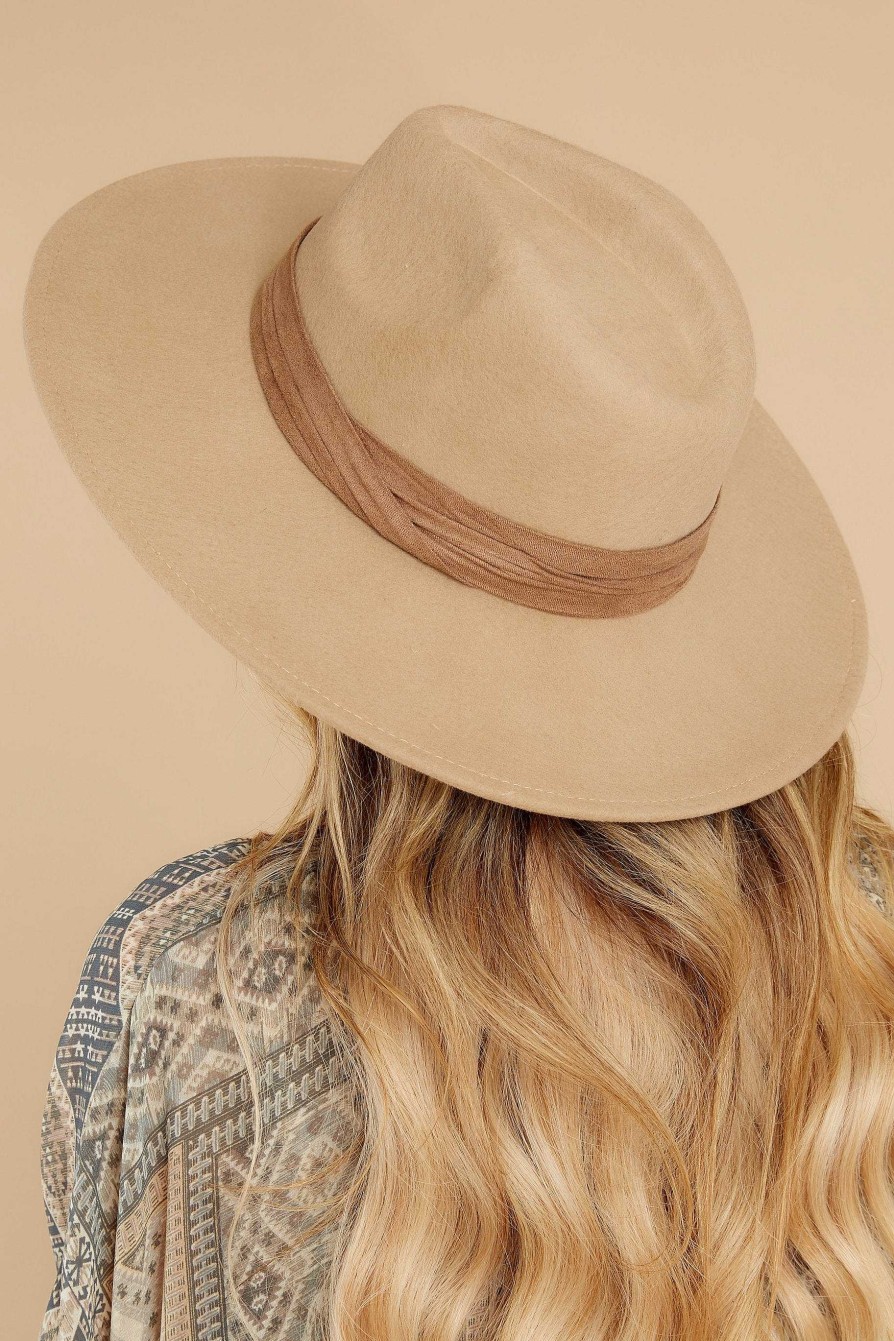 Accessories Red Dress Hats | Profiles Well Hat Beige