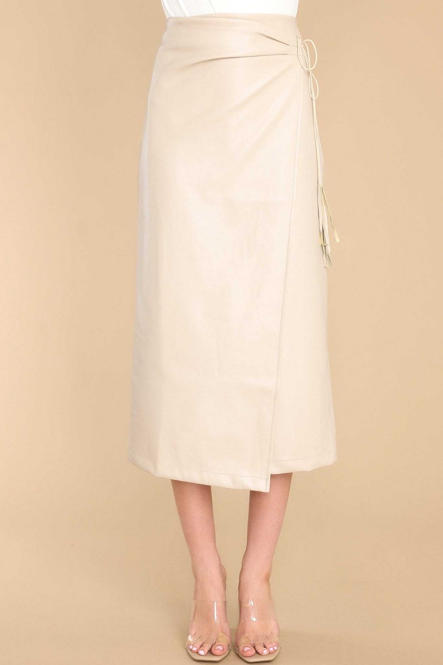 Clothing Red Dress Skirts | Put Me First Faux Leather Skirt Ivory